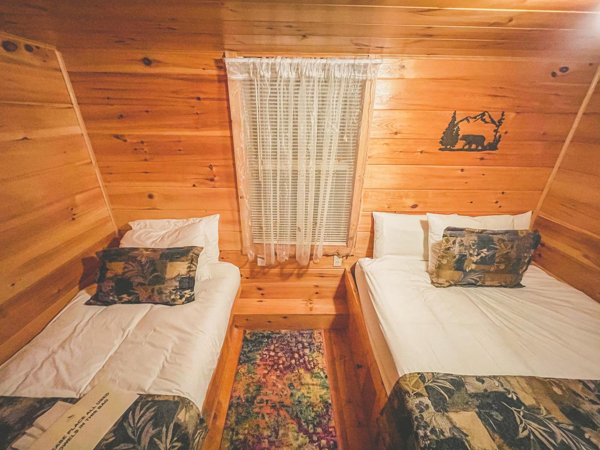 Motel Long Lake And Cottages Quarto foto
